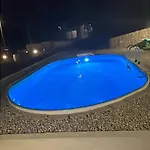 Bela & Mare Villa
