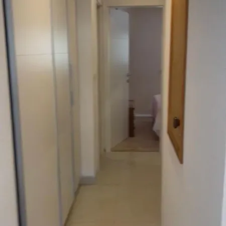 Bela & Mare Willa Blace