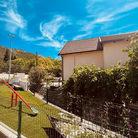 Vila Bela & Mare Blace
